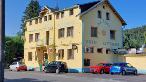 Aire camping-car KYSELKA 362 72 - Aire CCI 18978
