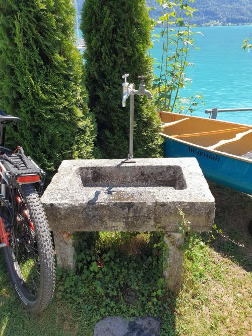 Aire camping-car Camping au lac, Ringgenberg