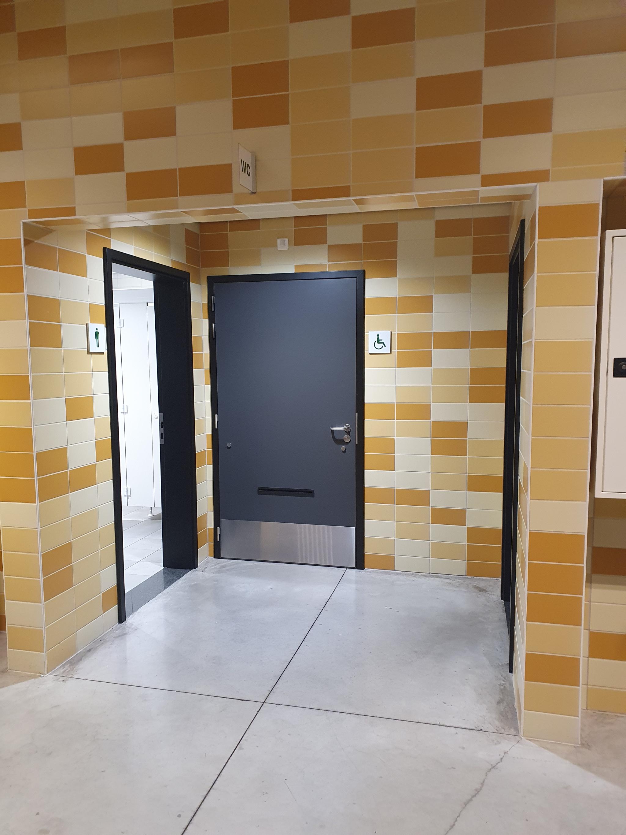 Foto bij Openbaar toilet Burgemeester Lionel Van Dammelaan in Eeklo