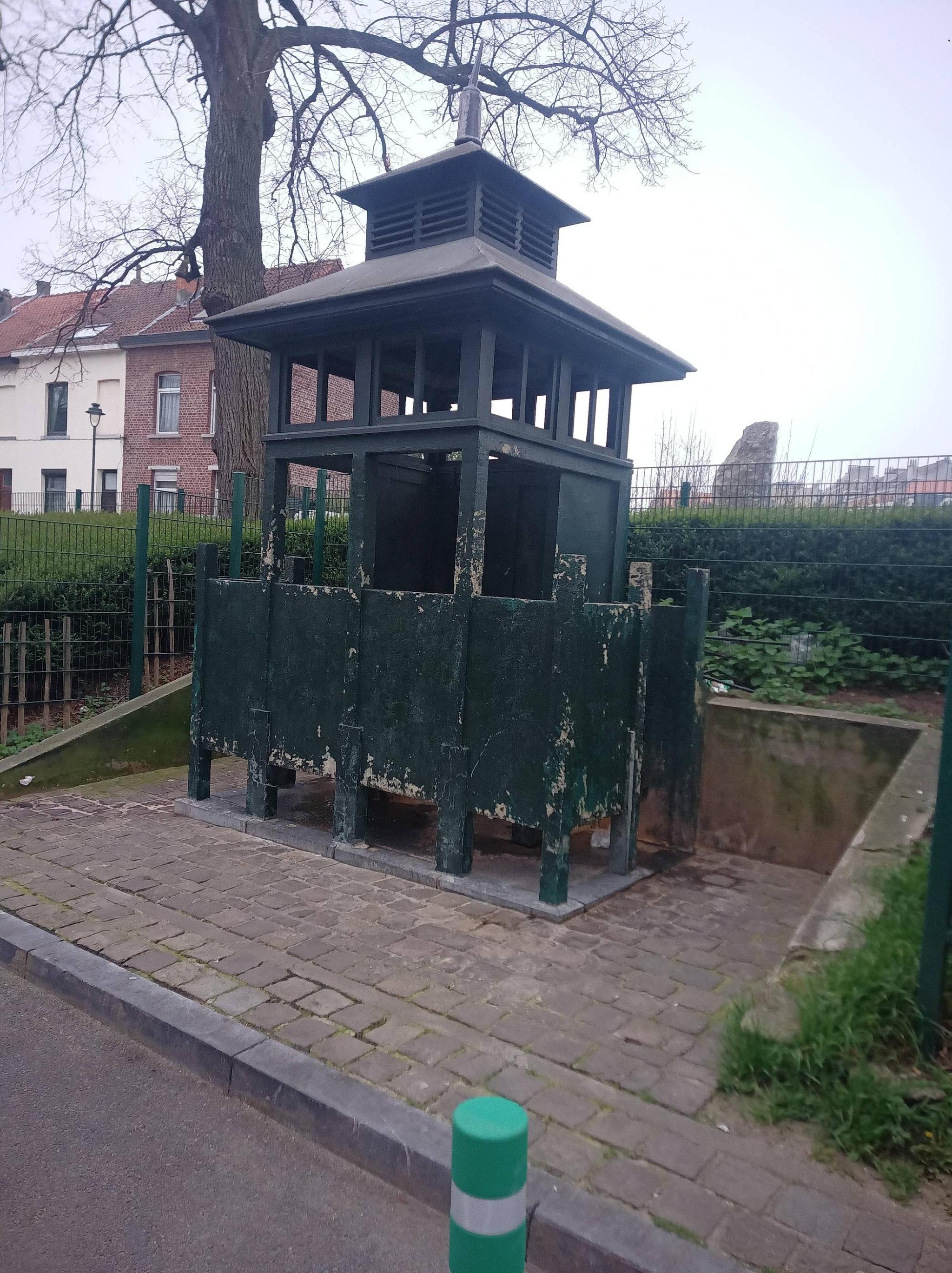 Foto bij Openbaar toilet Tielemansstraat 21 in Brussel