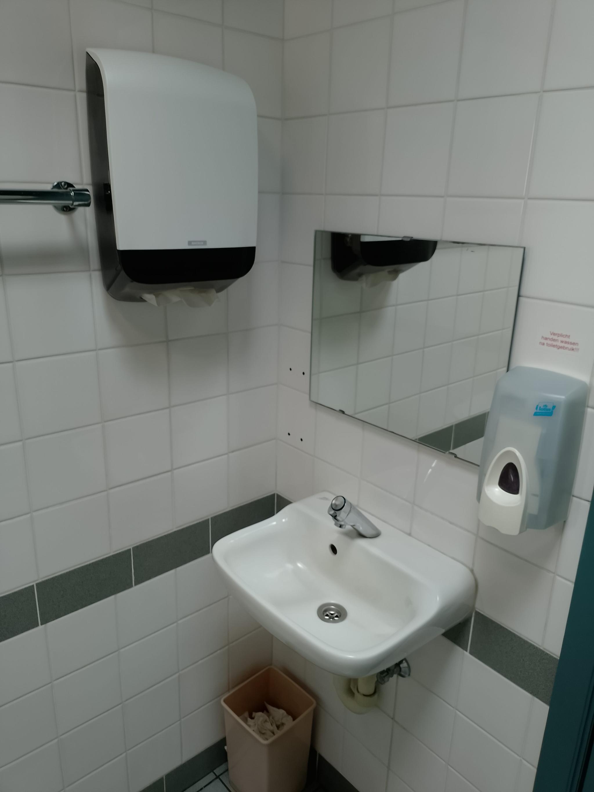 Foto bij Toilet bij Bistro Zevenkerken in Brugge