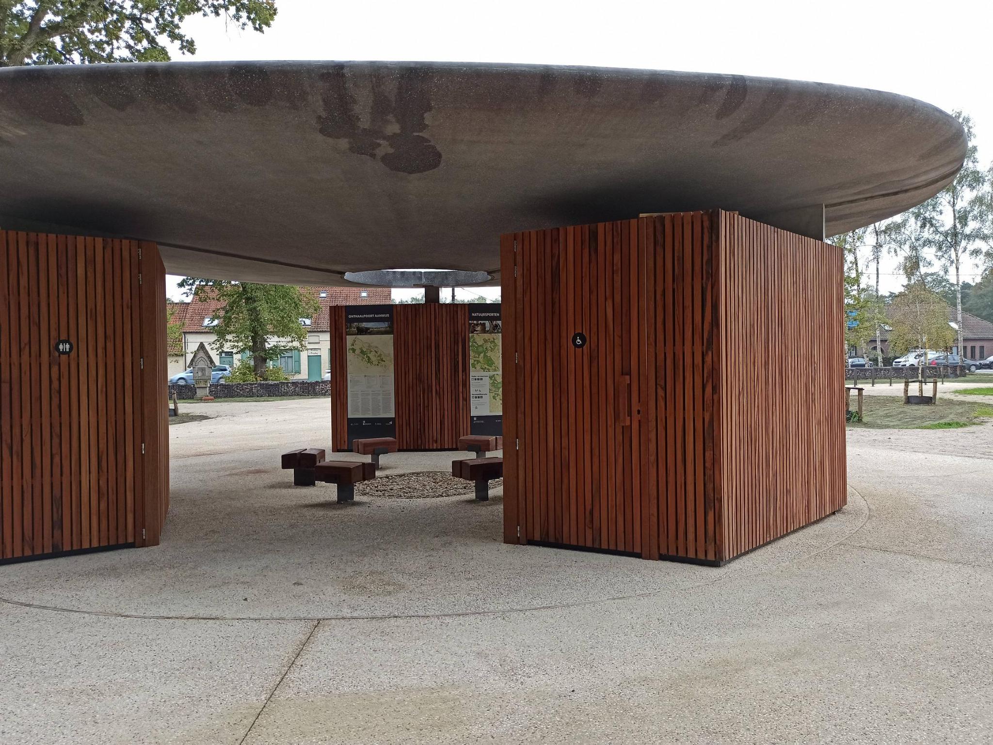 Foto bij Openbaar toilet Heirweg in Beernem