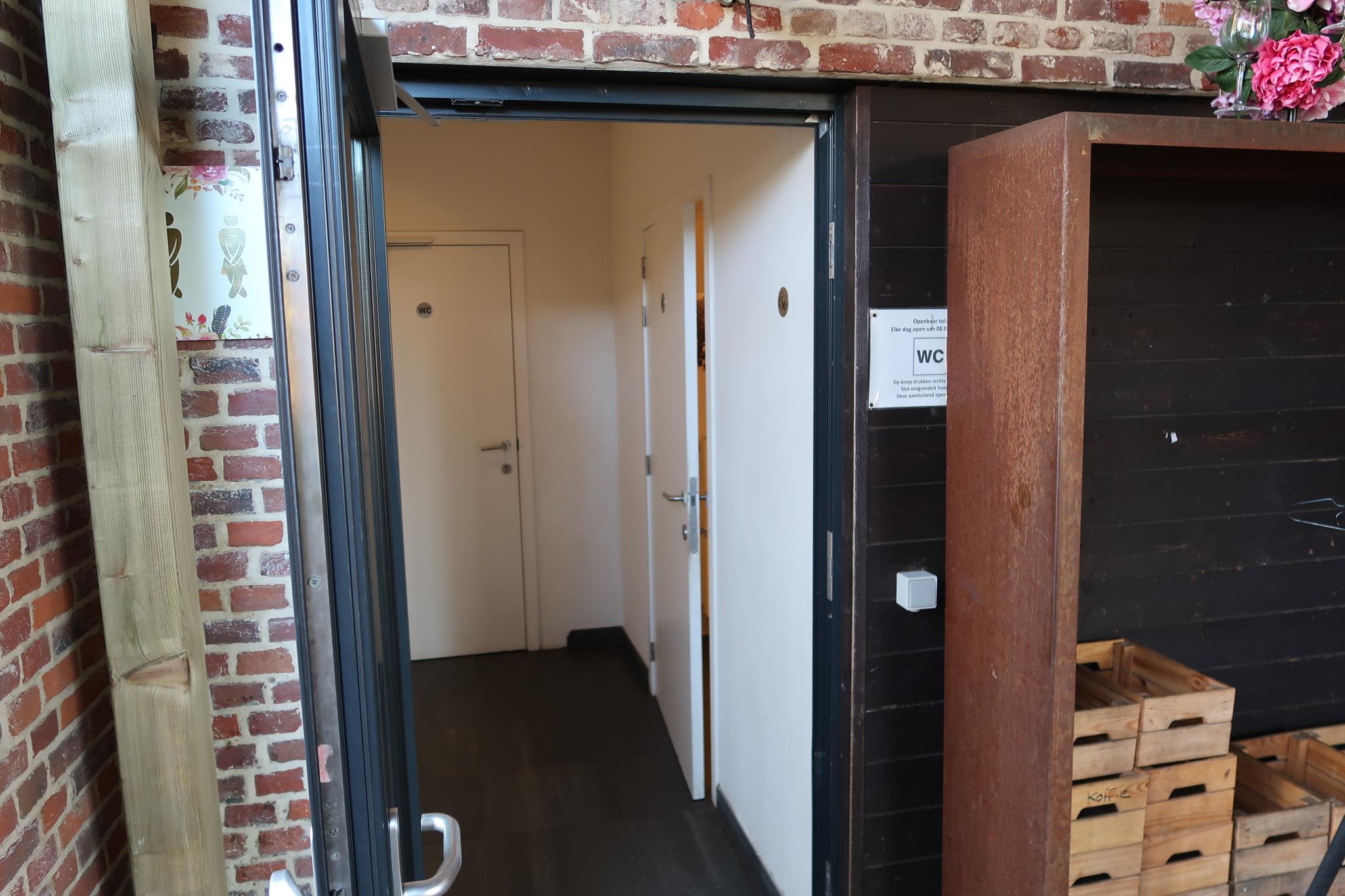 Foto bij Openbaar toilet Dorpsstraat in Halen