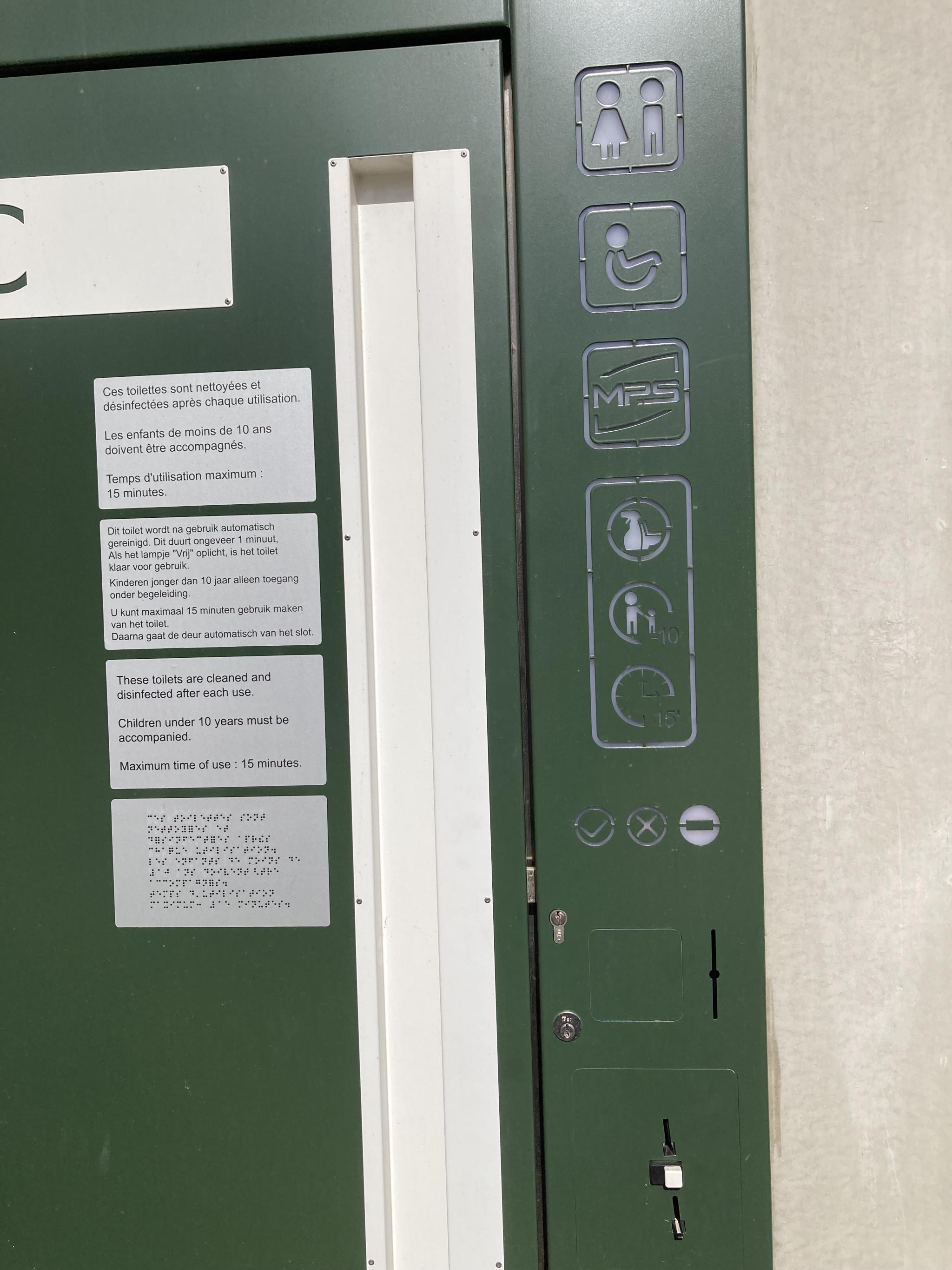Photo de Toilettes publiques Place Léopold Wiener - Léopold Wienerplein à Watermael-Boitsfort