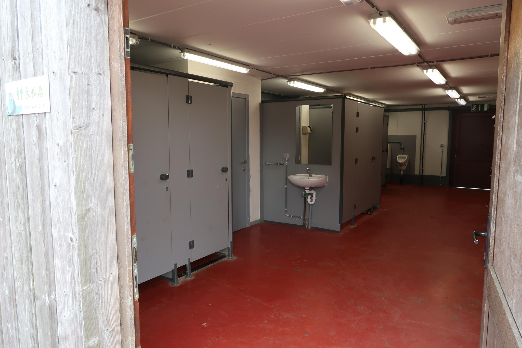 Foto bij Openbaar toilet Holststraat in Beringen