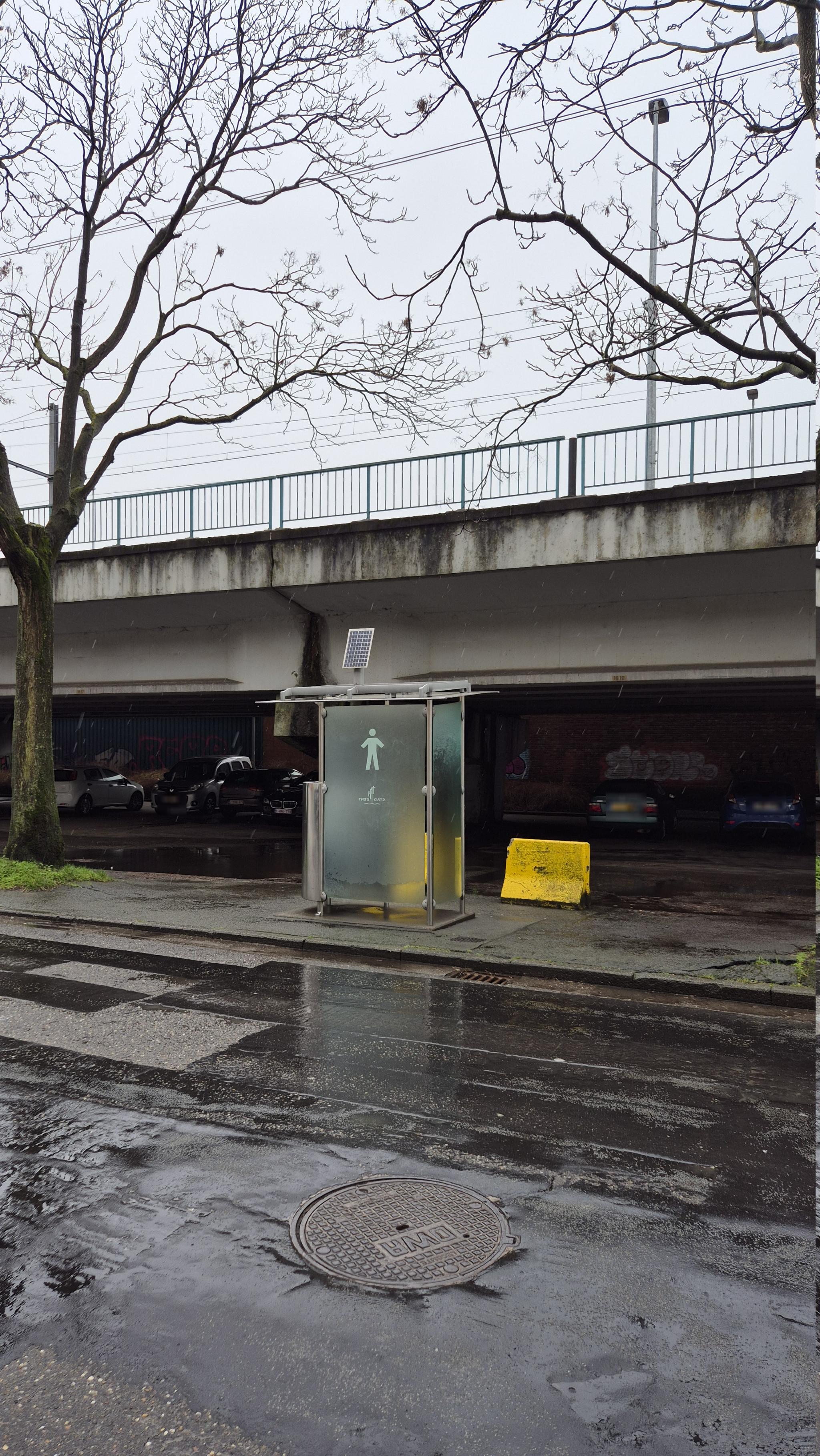 Foto bij Openbaar toilet Robert Rinskopflaan in Gent