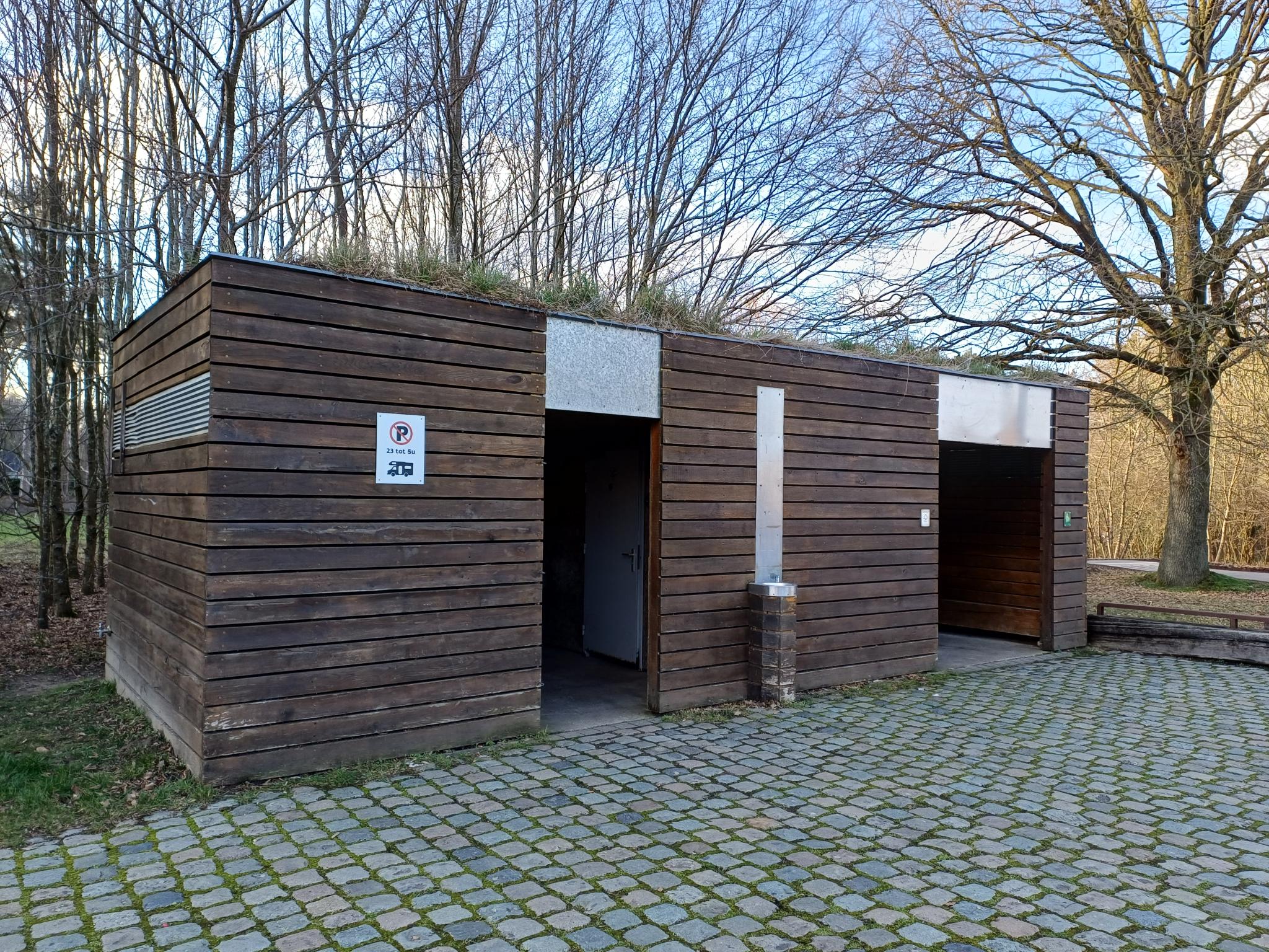 Foto bij Openbaar toilet Weertse Dreef in Oud-Heverlee