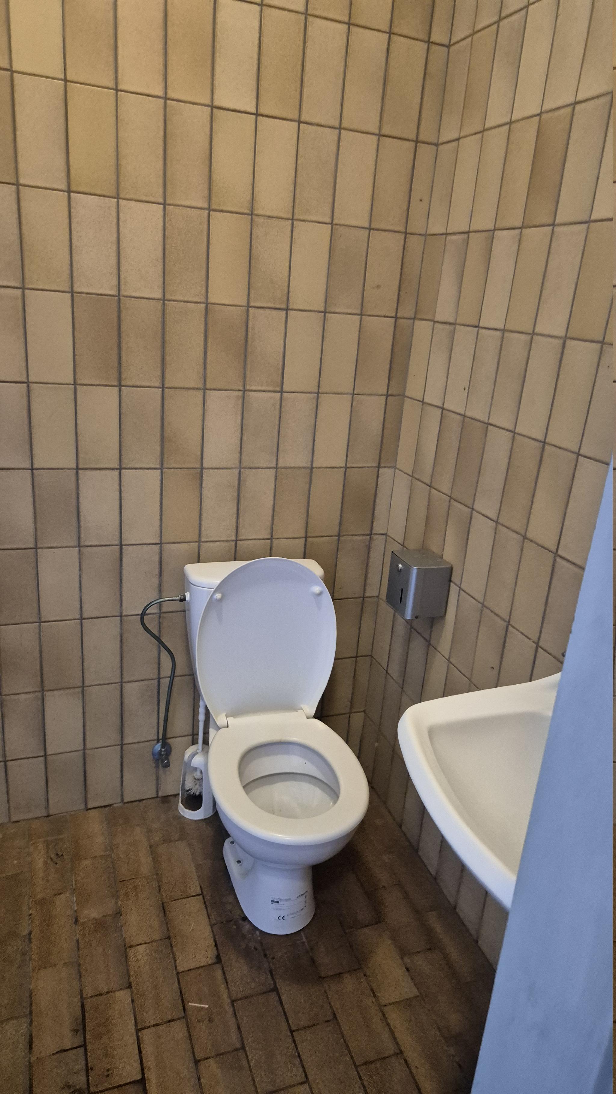 Foto bij Openbaar toilet Hogenakker in Beernem