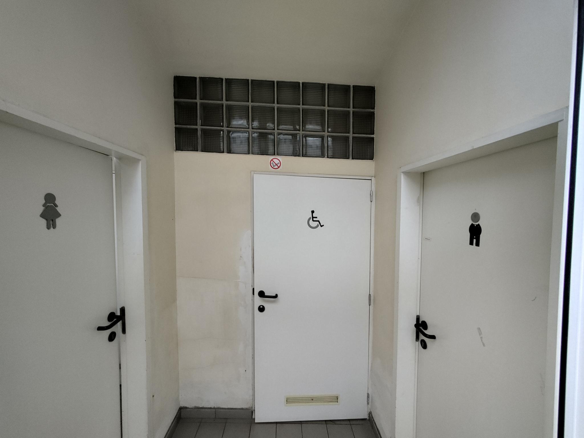 Foto bij Openbaar toilet Kerkhofblommenstraat in Brugge