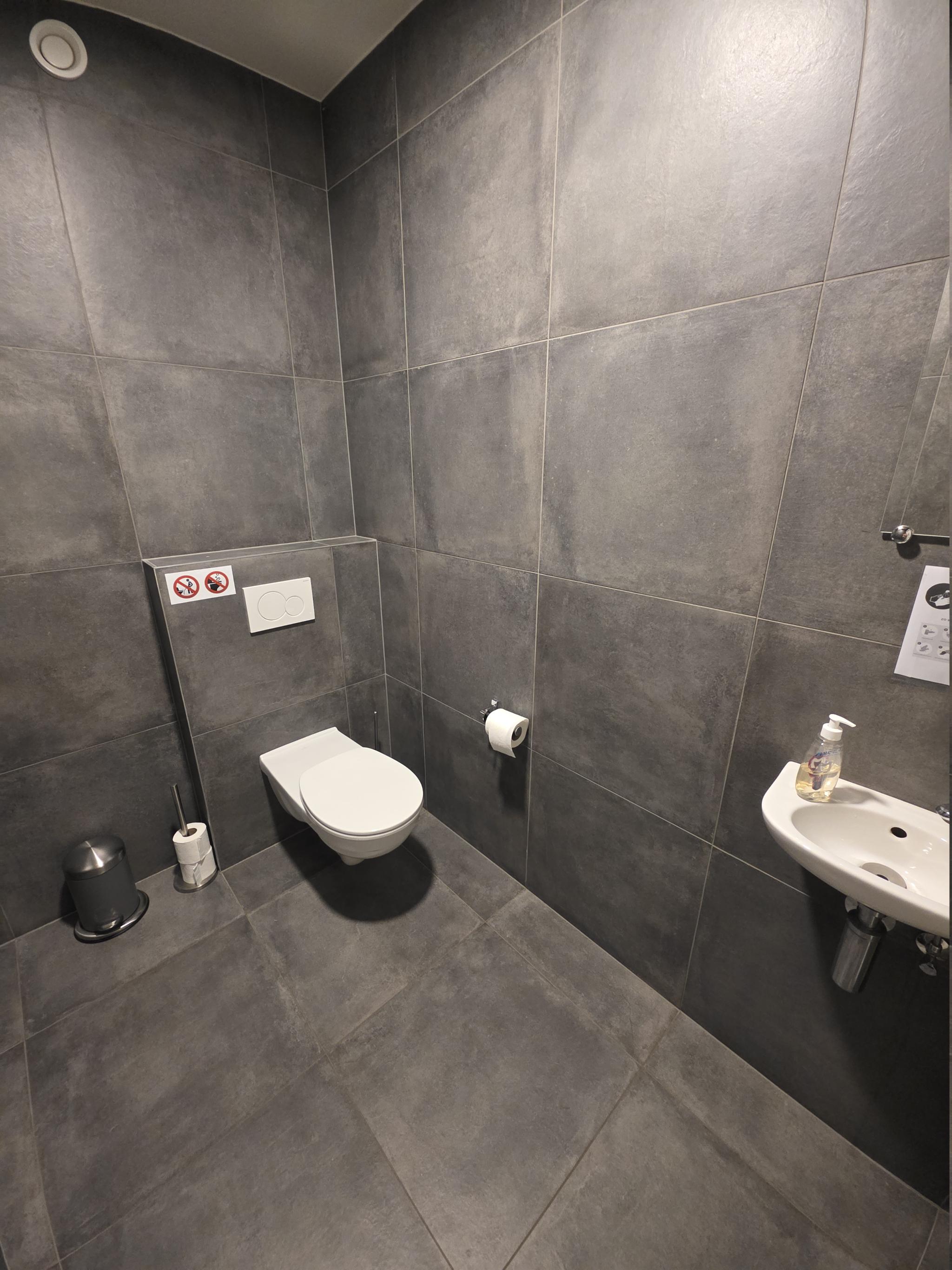 Foto bij Openbaar toilet Rosselstraat in Lede