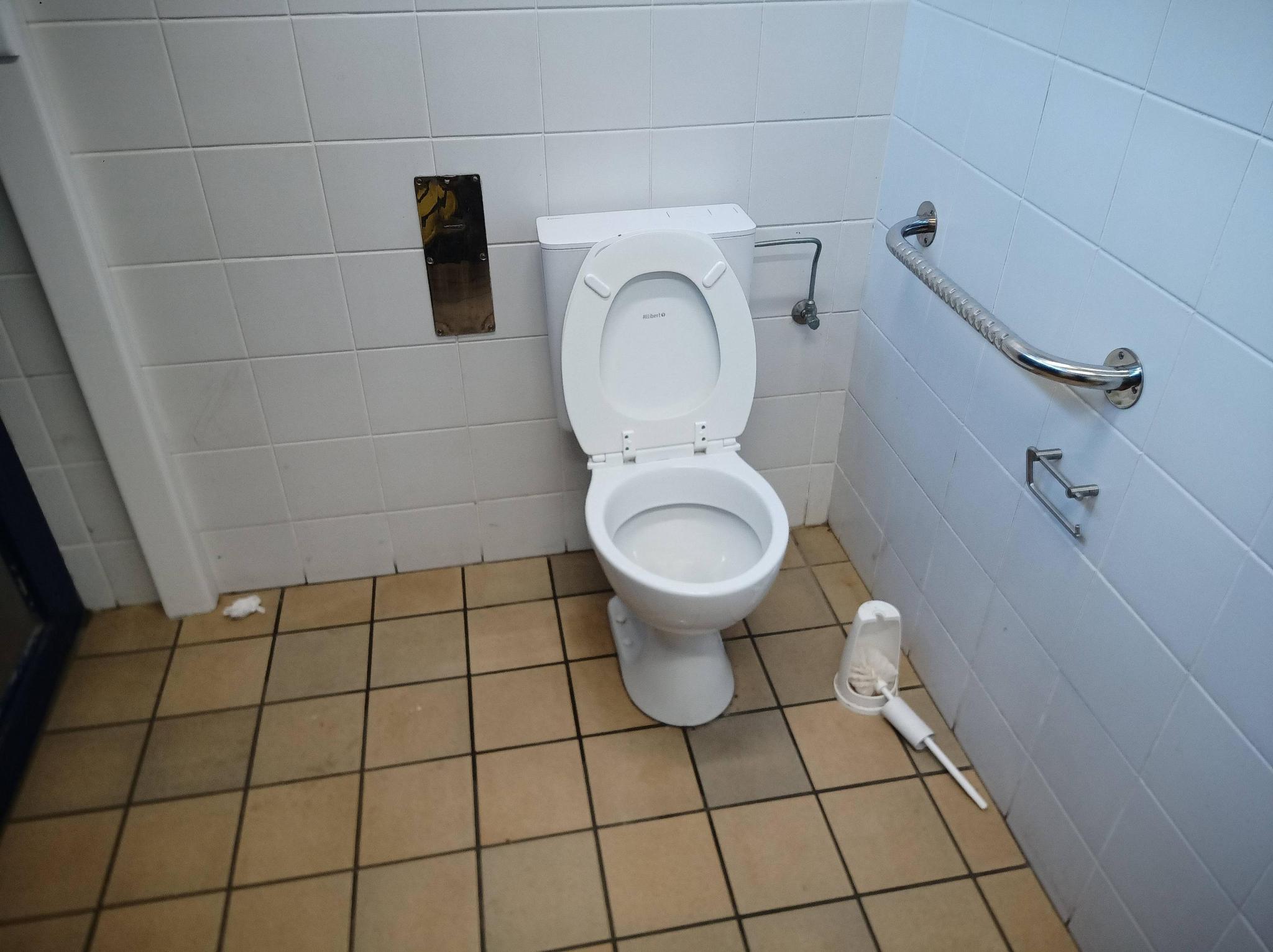 Foto bij Openbaar toilet Place de la Gare in Welkenraedt