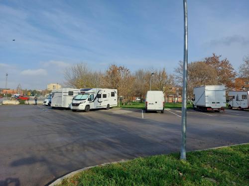 Aire camping-car Àrea d'autocaravanes de Granollers
