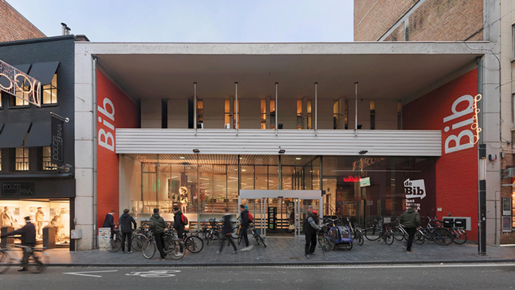 Foto bij Hoofdbibliotheek Kortrijk in Kortrijk