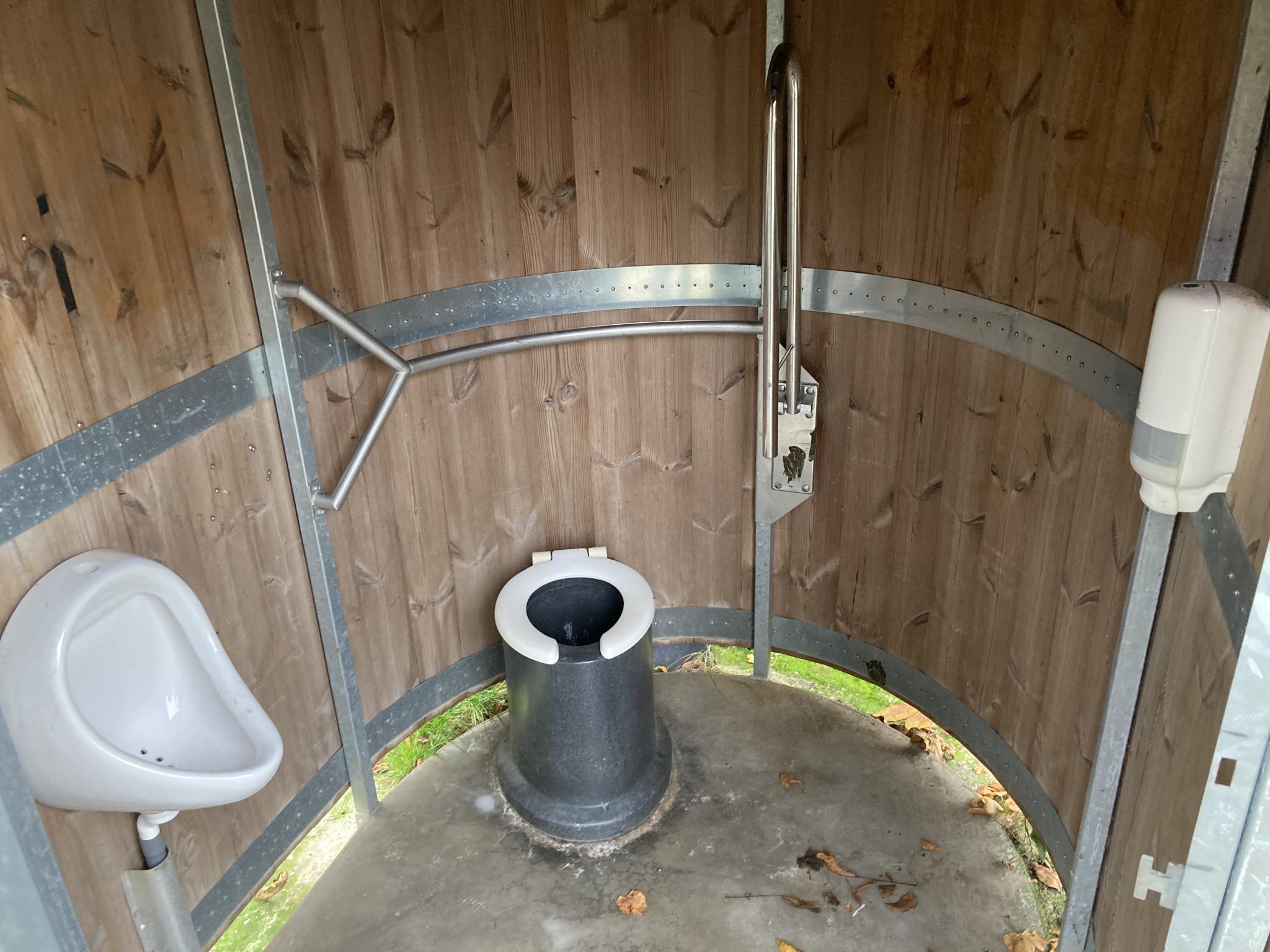 Foto bij Openbaar toilet Woluwe-Saint-Pierre in Sint-Pieters-Woluwe
