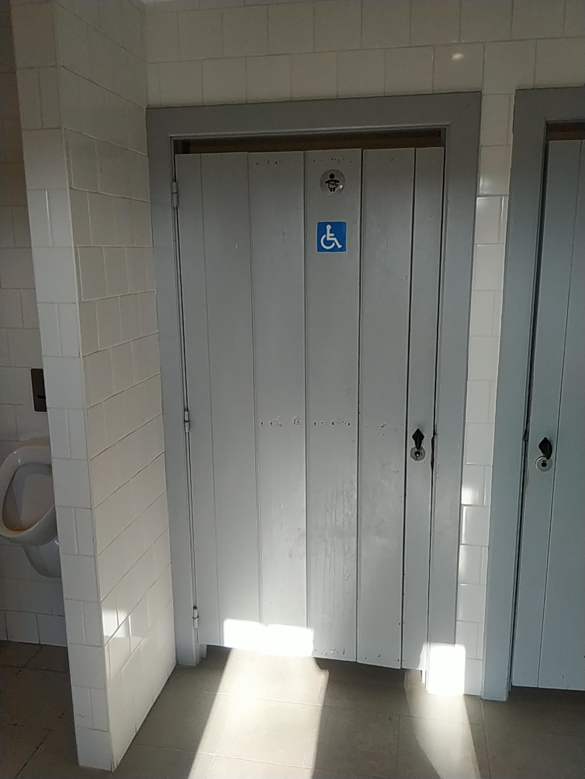 Foto bij Openbaar toilet Kasteeldreef in Brugge