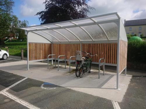 Aire camping-car CHASTRE 1450 - Aire CCI 34422