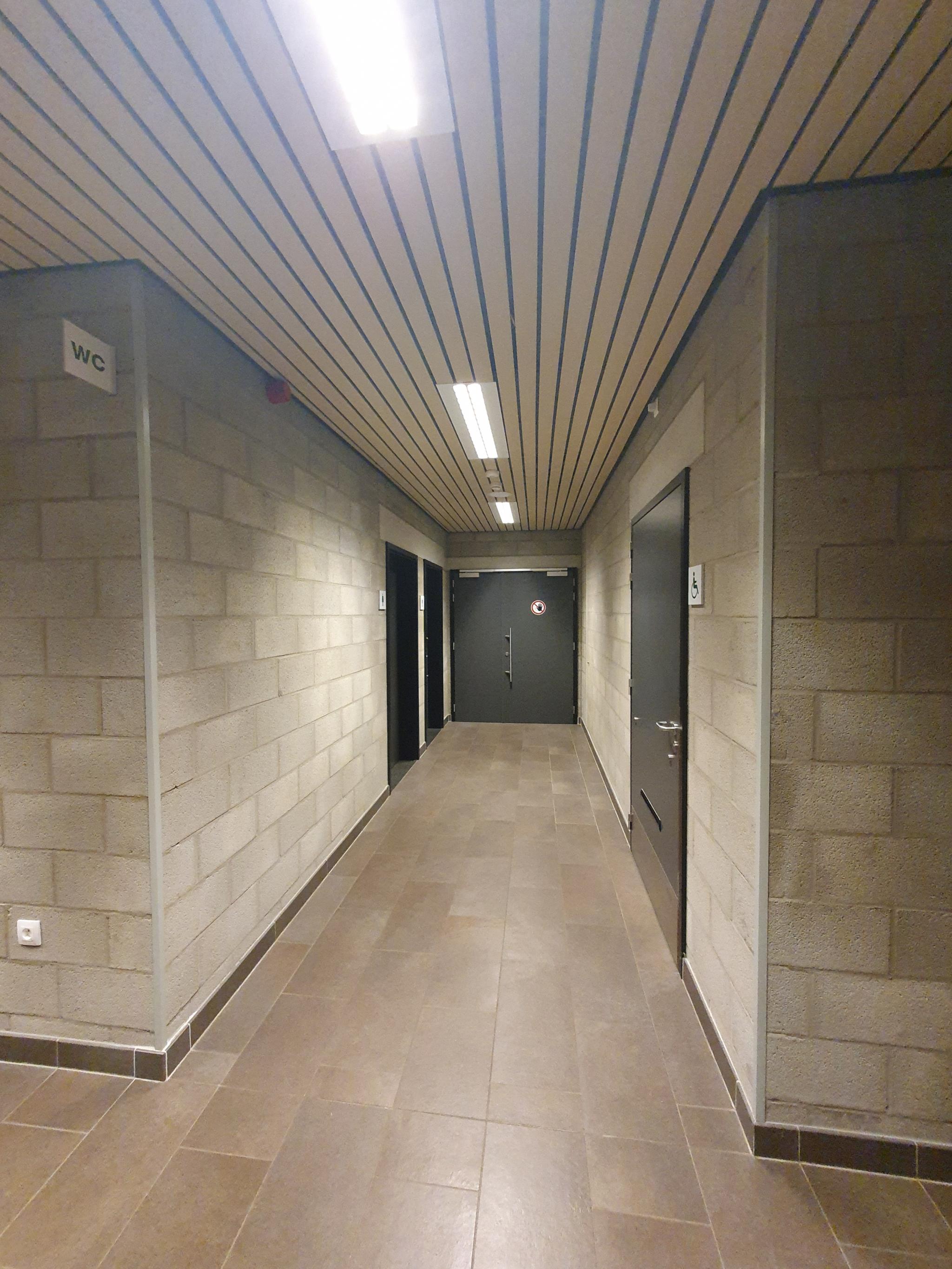 Foto bij Openbaar toilet Burgemeester Lionel Van Dammelaan in Eeklo