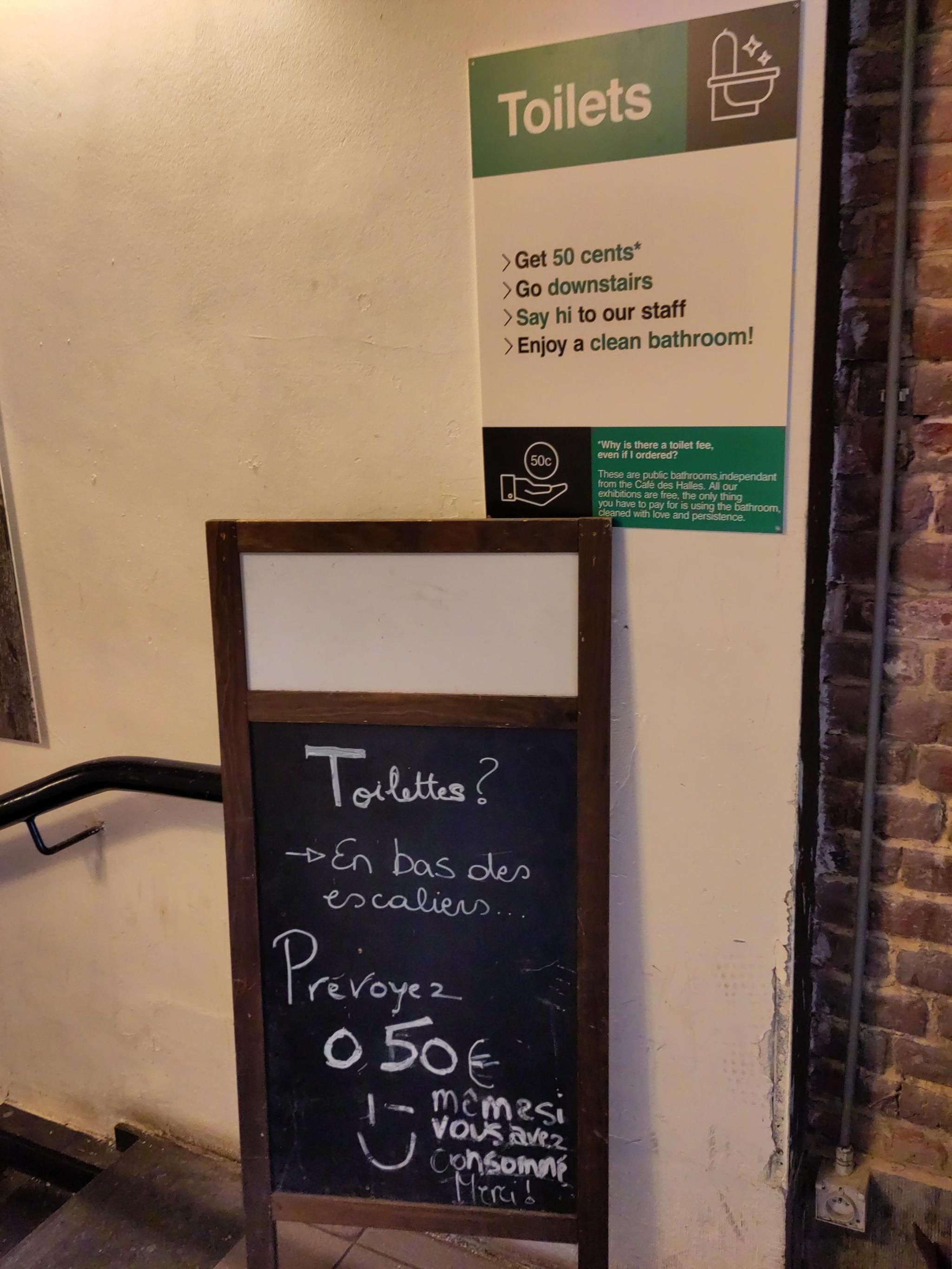 Foto bij Toilet bij Café Central in Brussel